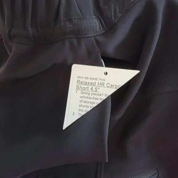 🆕️ Lululemon Relaxed High-Rise Cargo Shorts in Black