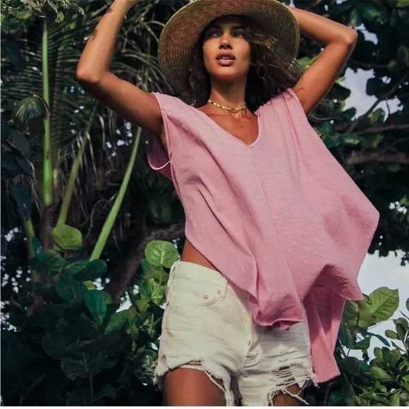 107. Free People Loving Good Vibrations Shorts