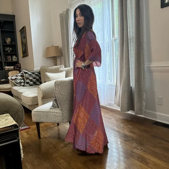 34 Beautiful Silk Blend One of a Kind Sleeveless Maxi Dress