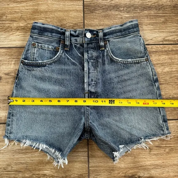 Agolde Riley Jeans Denim Shorts Size 24 Outsider Distressed Blue Shorts