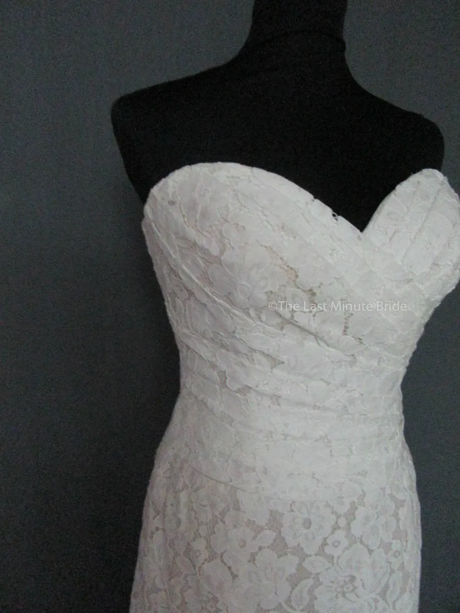 Allure Bridals 9210 Iv/Champ 12