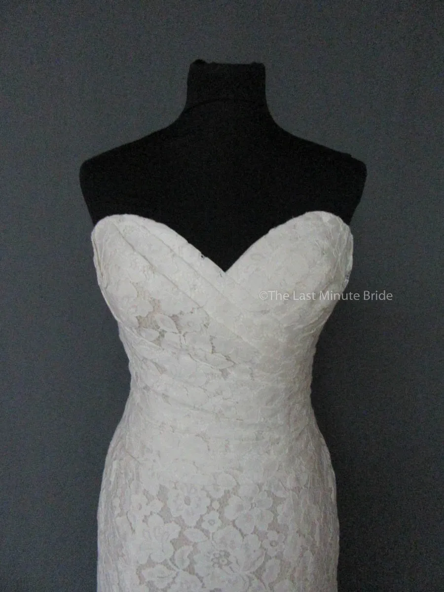 Allure Bridals 9210 Iv/Champ 12