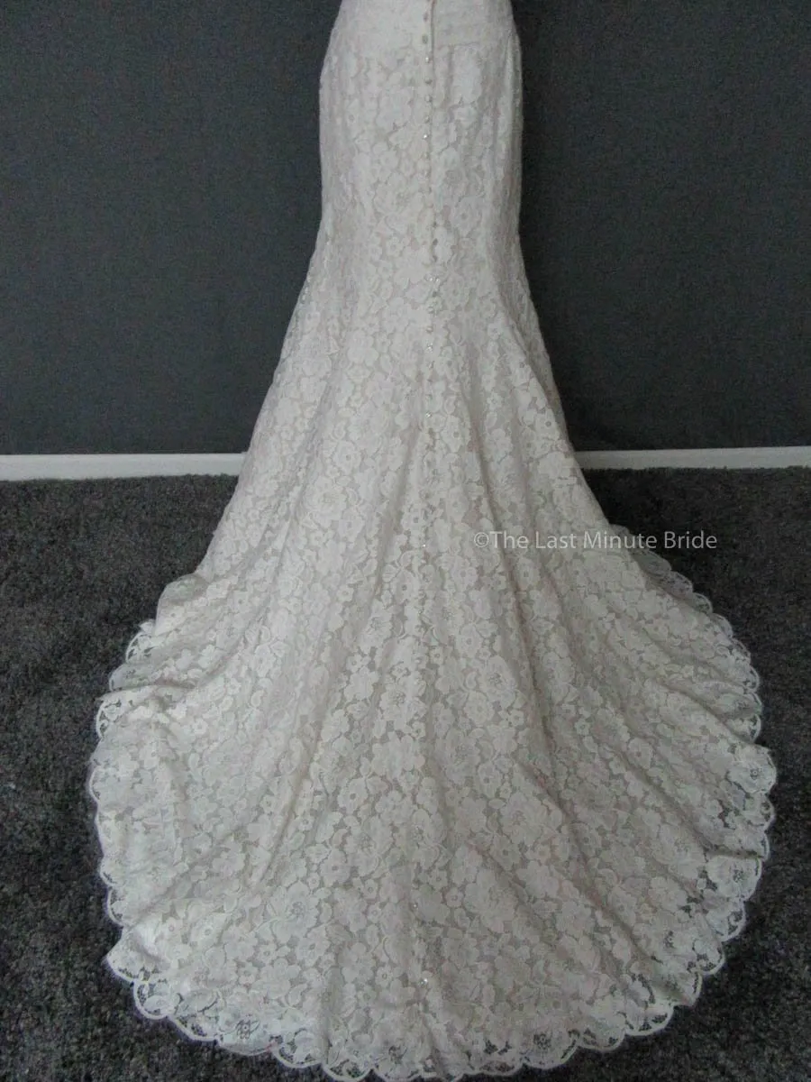 Allure Bridals 9210 Iv/Champ 12