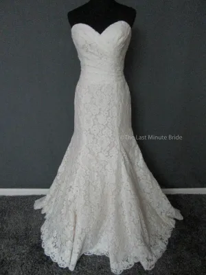 Allure Bridals 9210 size 12