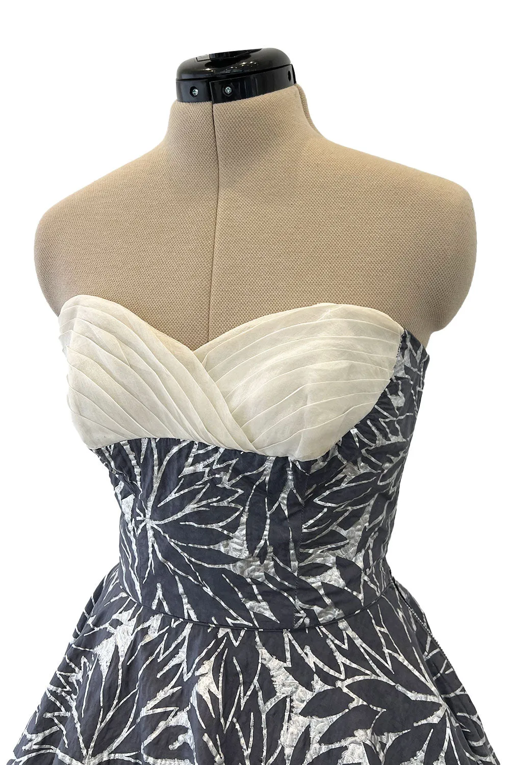 Amazing 1950s Fred Perlberg Hand Painted Silver & Gray Strapless Dress w Pleated Shelf Bust