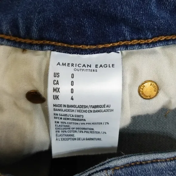 AMERICAN EAGLE Next Level Stretch Distressed Patched Midi Shorts Size 0