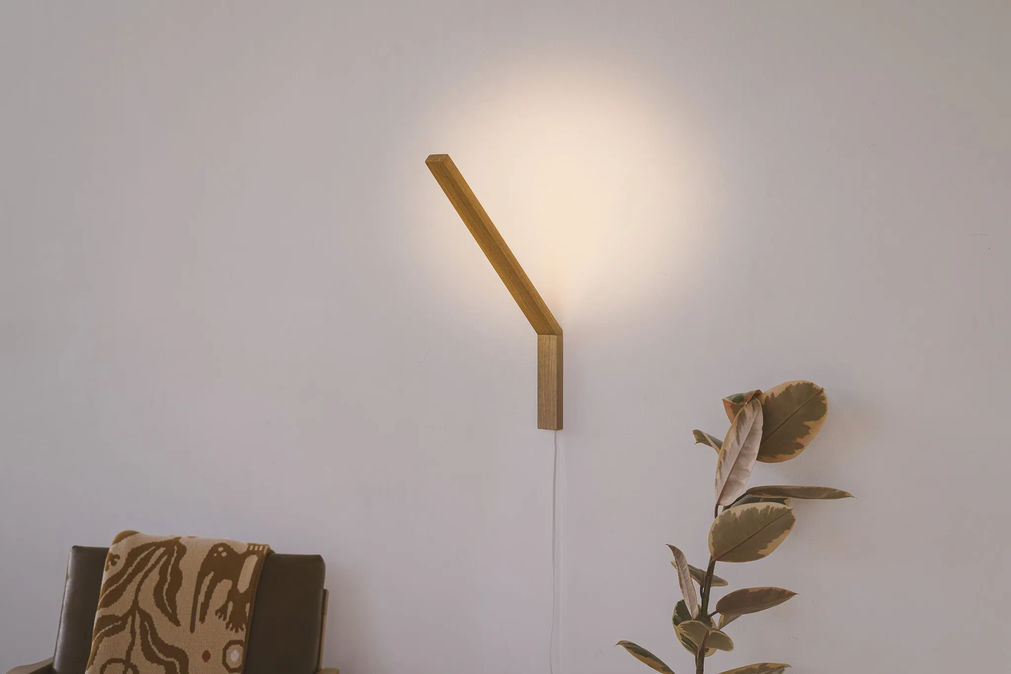 Angle Wall Sconce Lamp