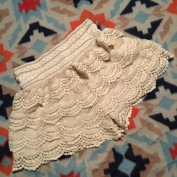 Anthropologie Cream Lace Shorts