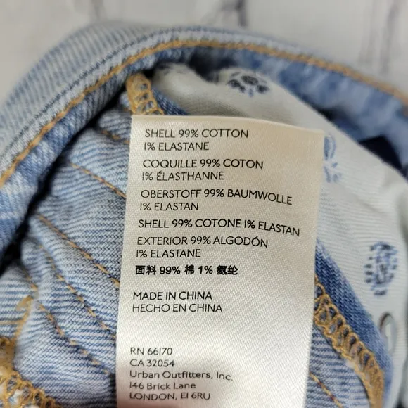 Anthropologie Pilcro The Vintage Straight Leg Light Wash Aztec Design Side Jeans