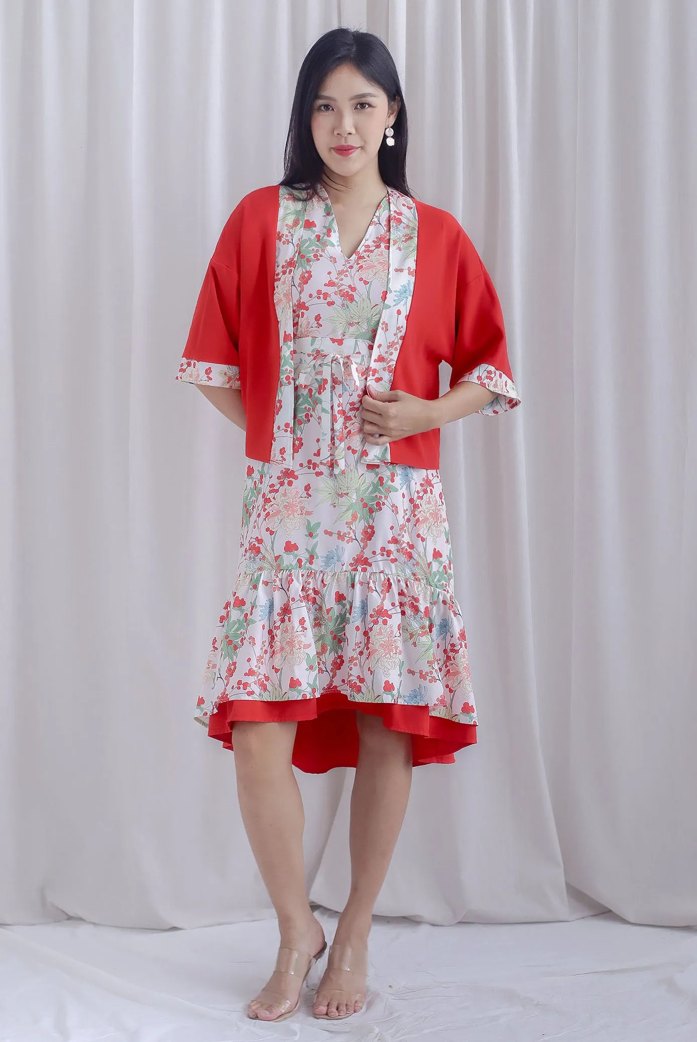 Ardisia Kimono Outerwear In Red
