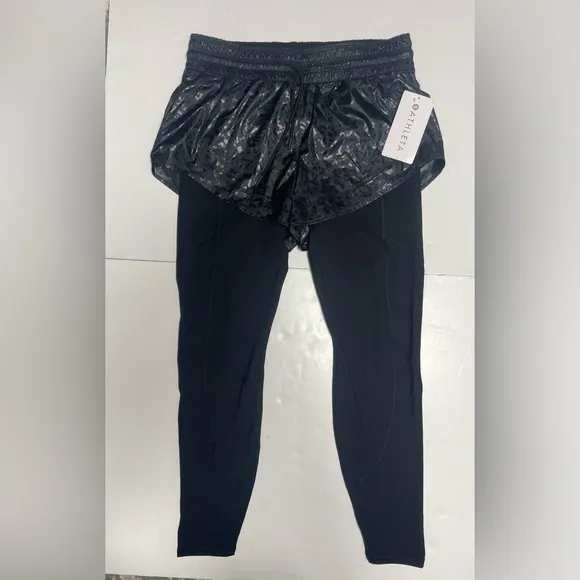 Athleta Black Rainier 2 in 1 Tight Women’s Medium