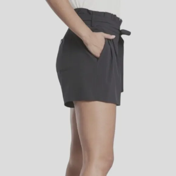 “ATHLETA” Skyline Paper Bag Belted Shorts