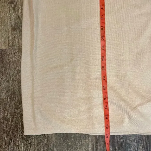 Banana Republic NWT Midi Sweater Skirt - Size Small: Effortless Elegance