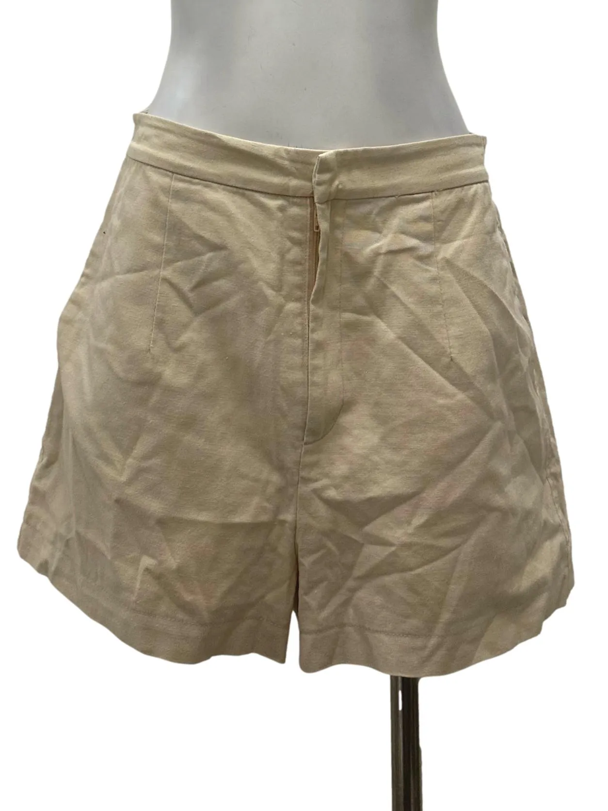 Beige Shorts LB