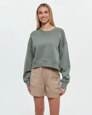Bluffs Cropped Crew
