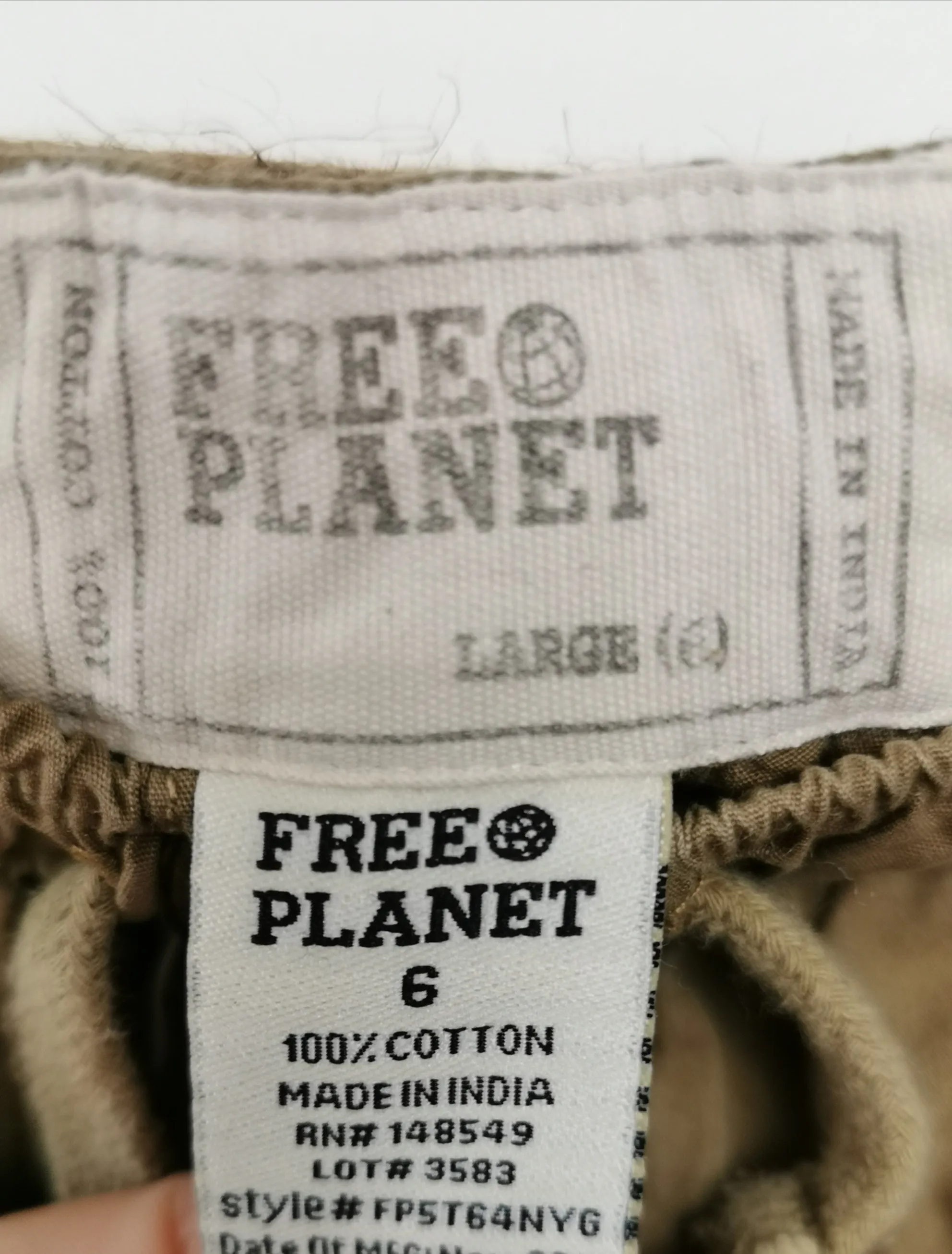 BOY SIZE 6 YEARS - FREE PLANET, Soft Cotton Shorts EUC B44