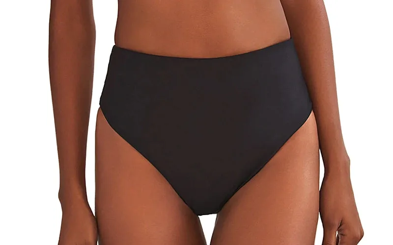 Brooke Mel-Bela Hot Pants Bikini ::RET