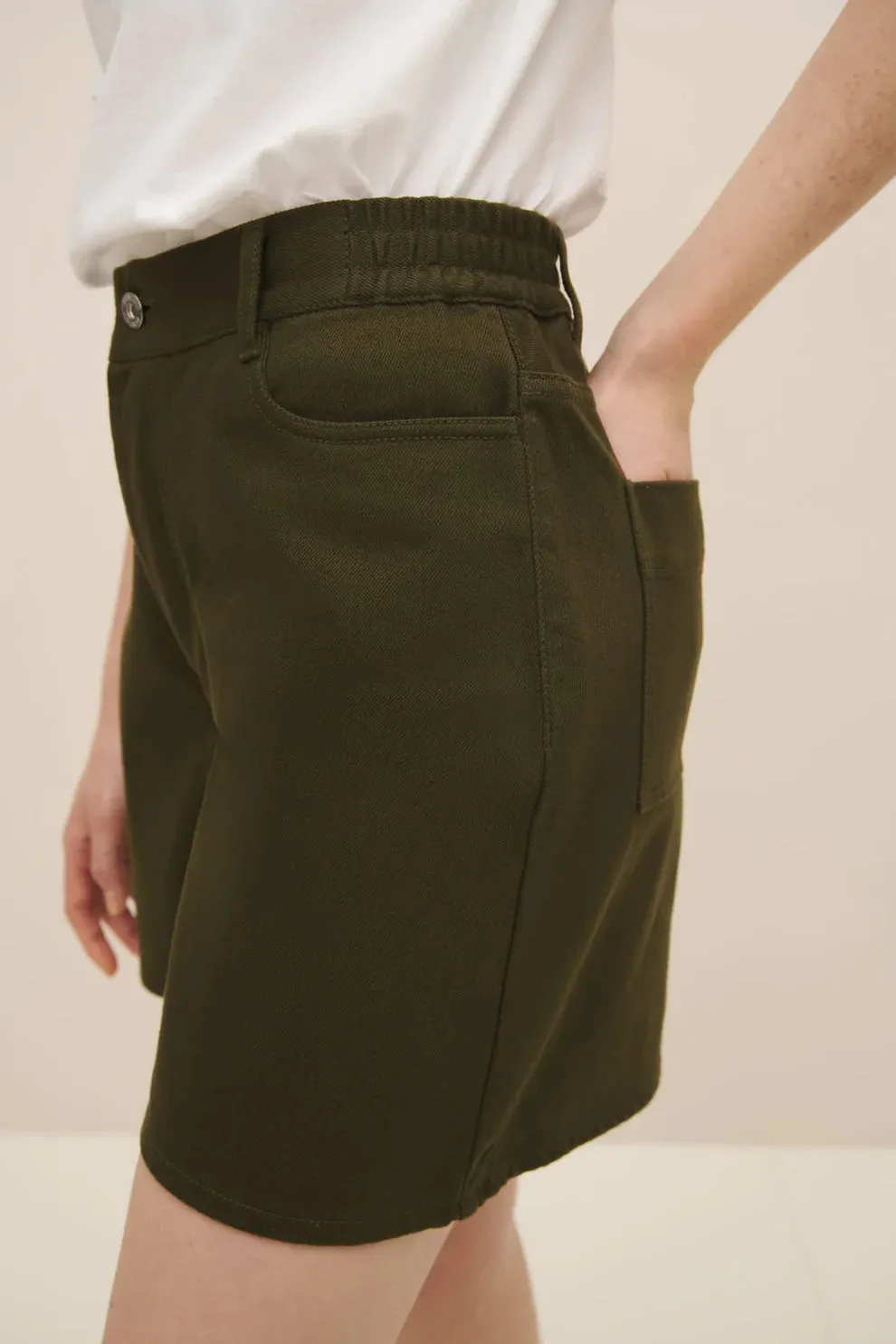 Eddy Short in Khaki Denim | Kowtow