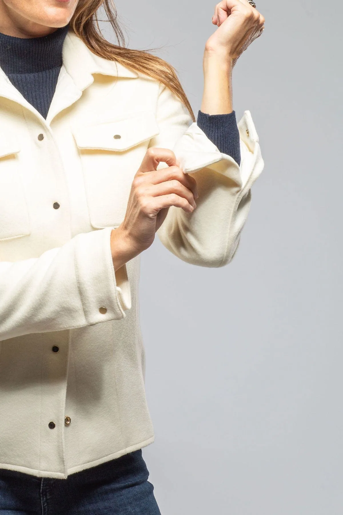 Eloise Virgin Wool Shirt Jacket In White
