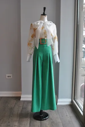 EMERALD GREEN HIGH WAISTED FLAIR PANTS WITH A BELT