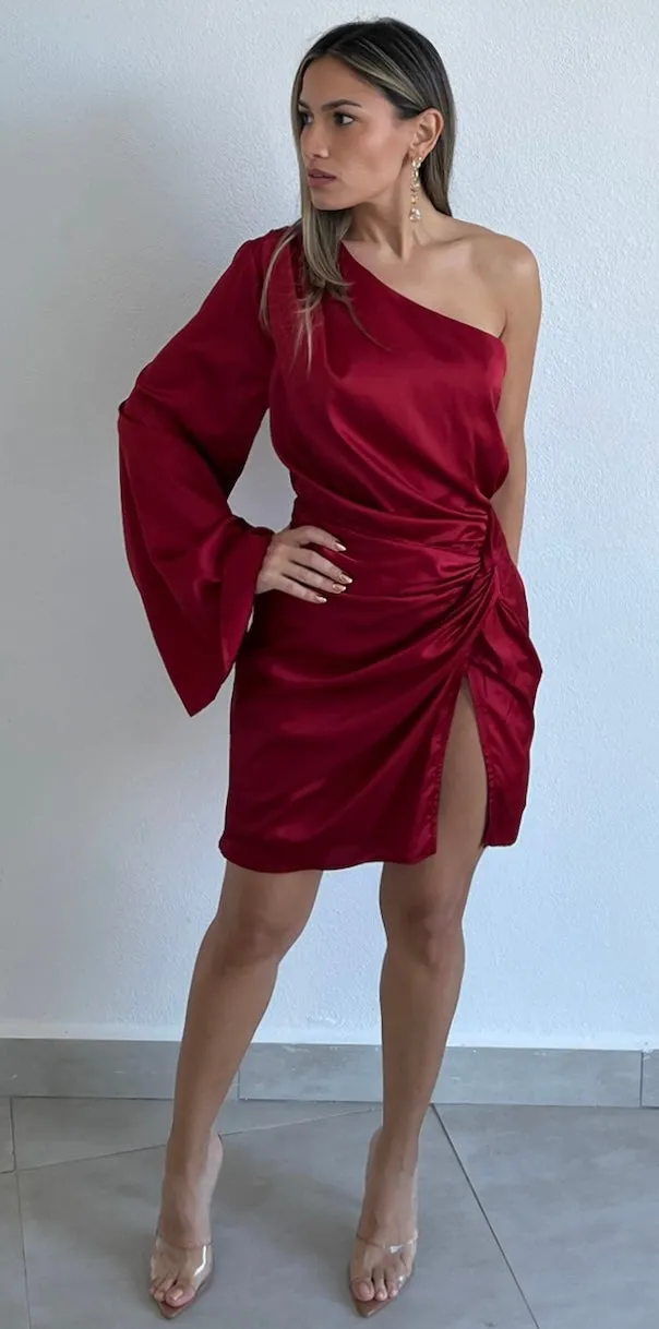 Enchanting Essence Red One-Shoulder Satin Dress