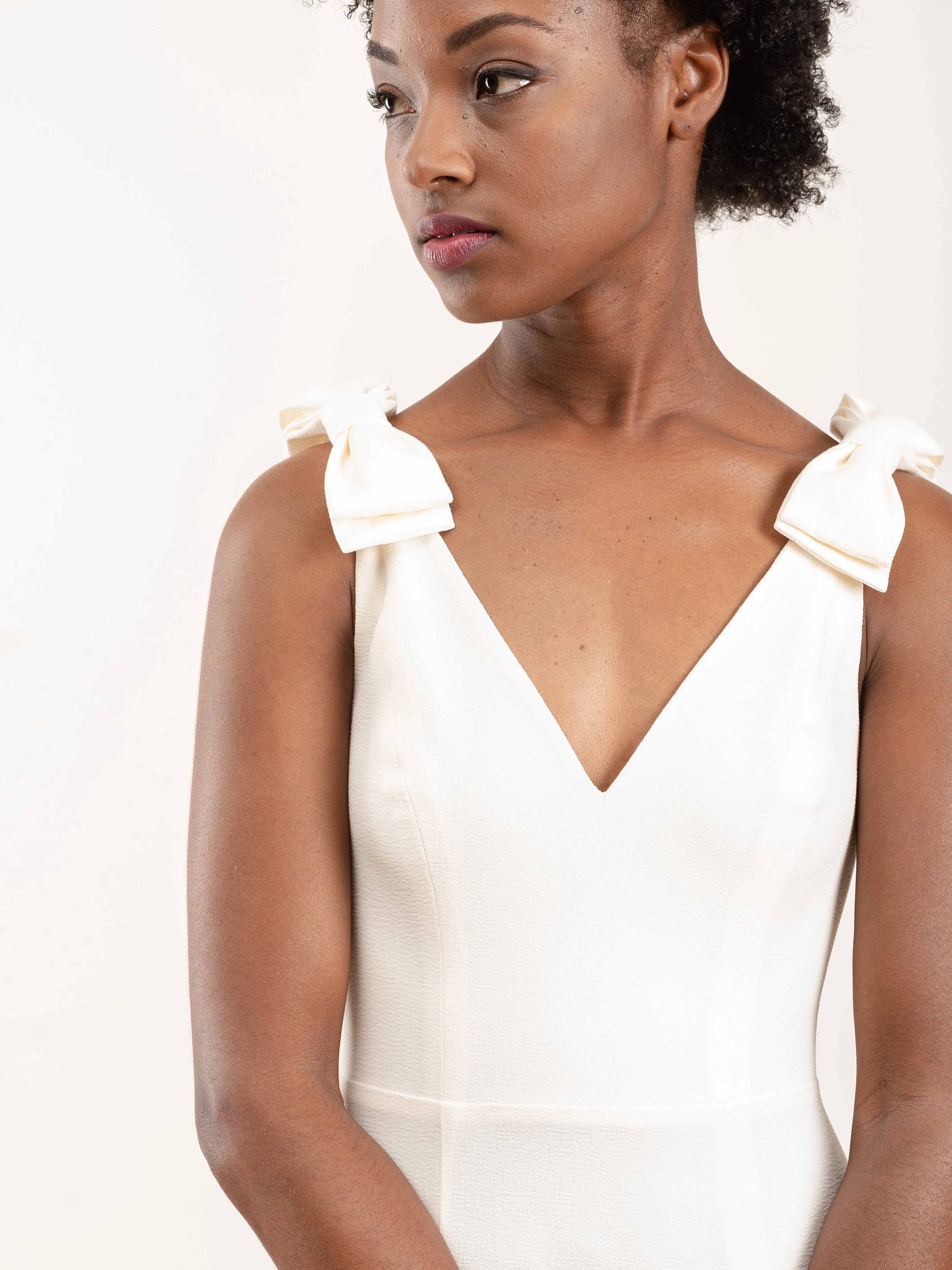 espionage bow dress - pearl