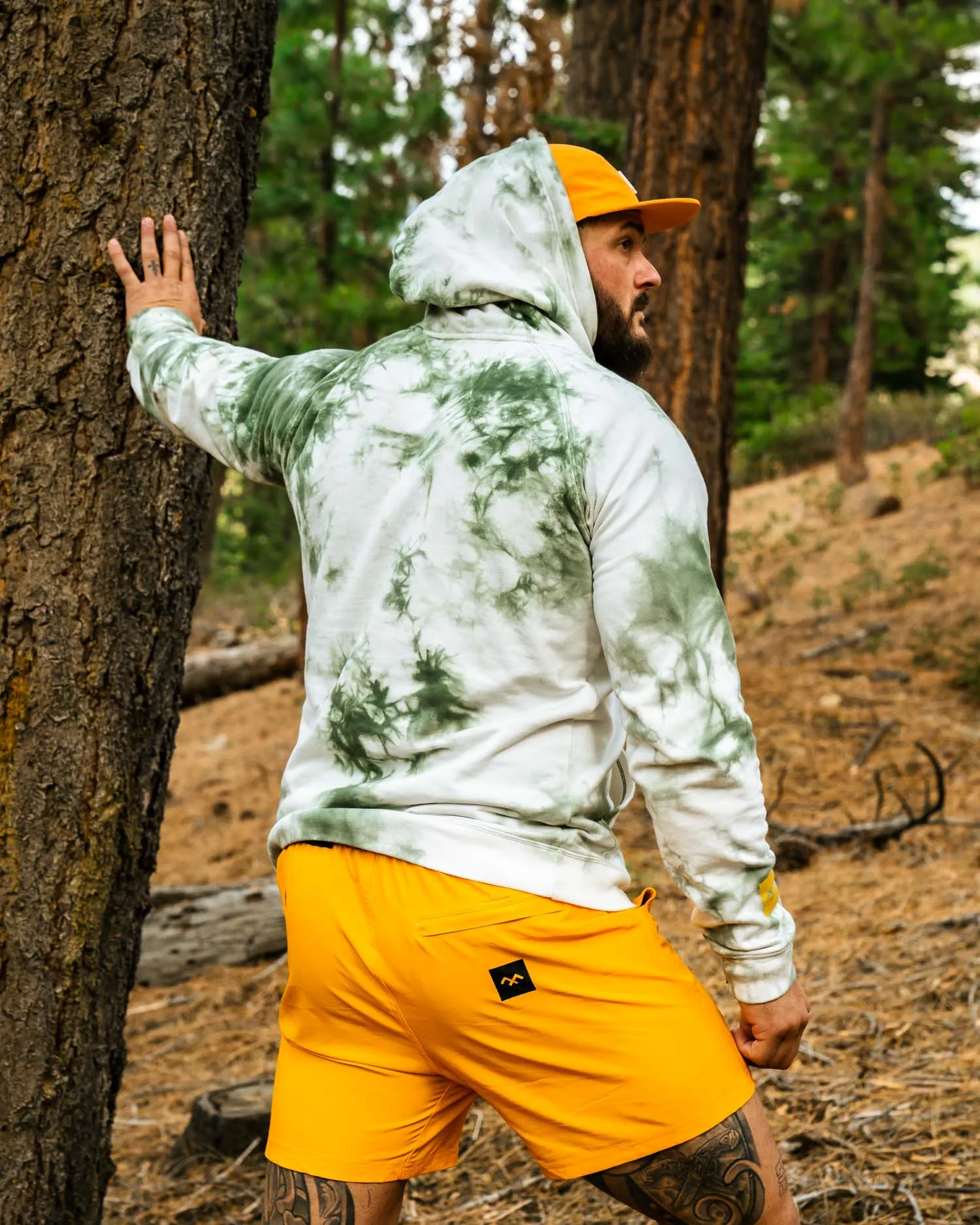 ESSENTIALS - HOODIE - TIE DYE GREEN