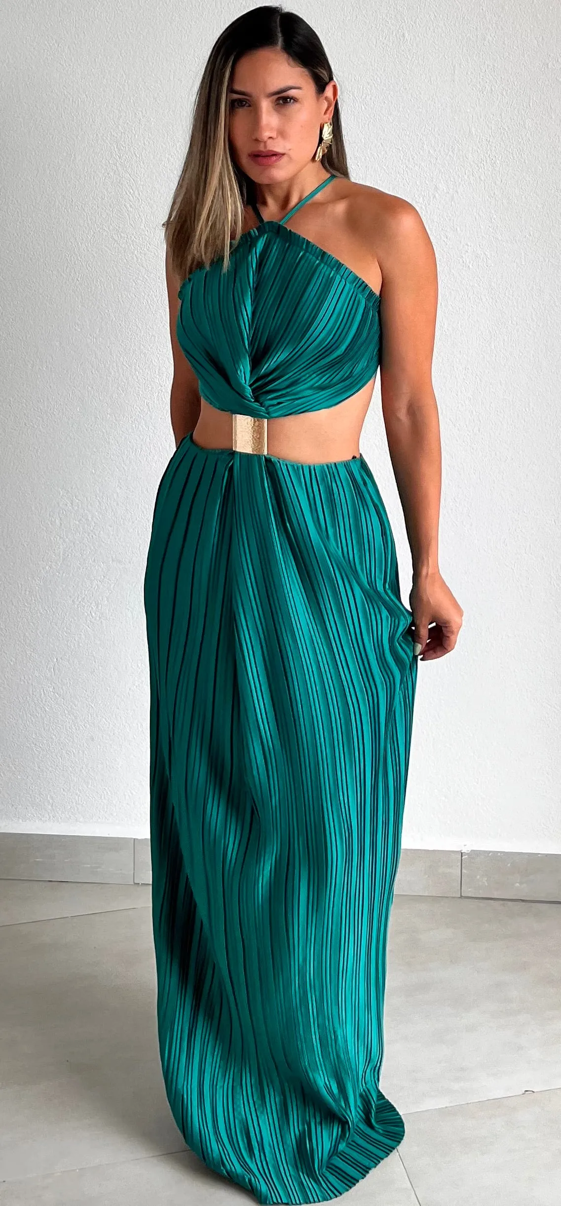 Everlasting Style Emerald Pleated Maxi Dress