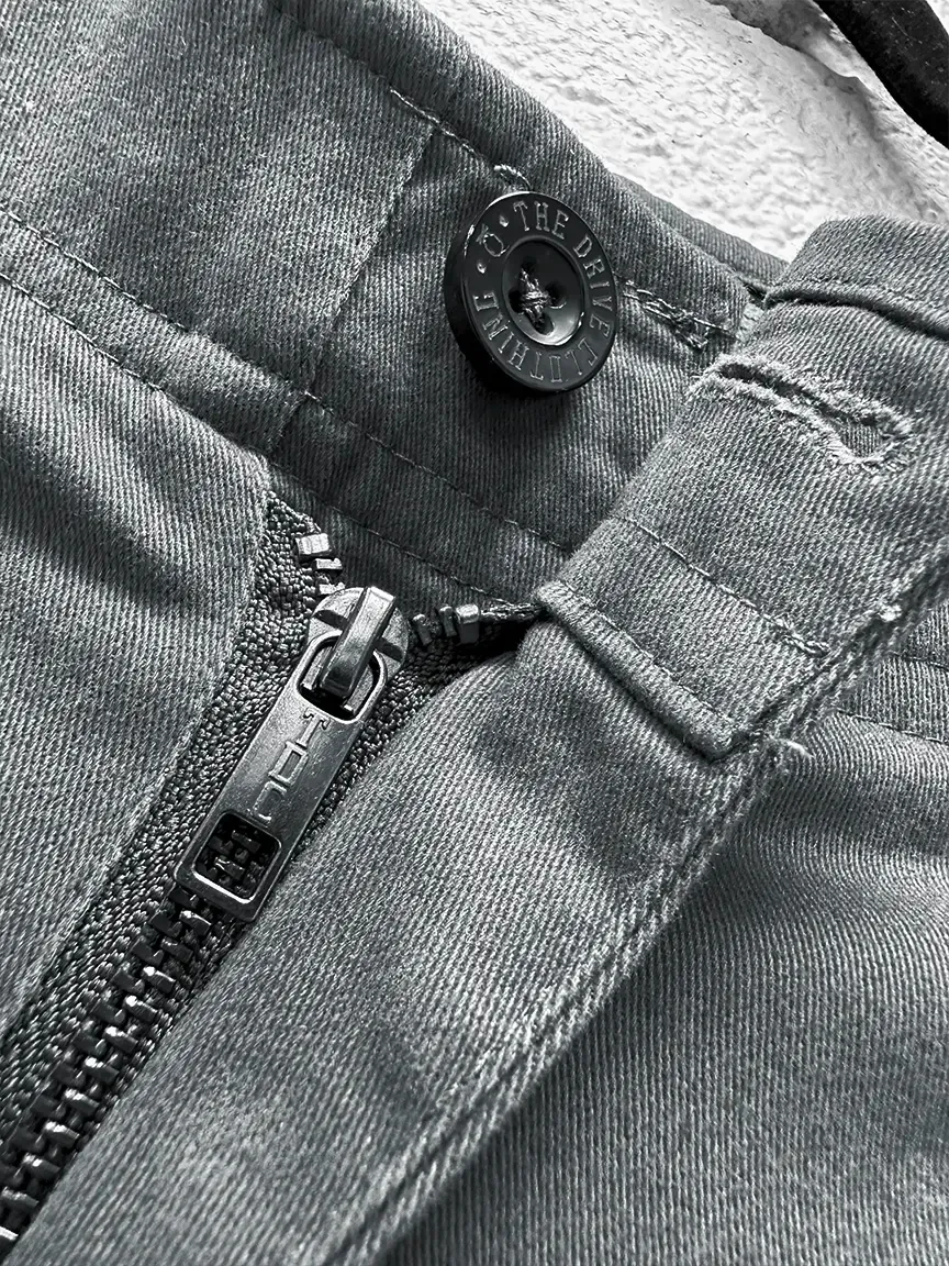FLEX FITTED CUT OFF GREY SHORTS