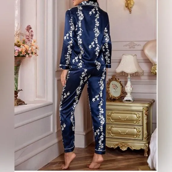 Floral Print Satin Top &amp; Pants PJ Set / Pyjama Set Blue