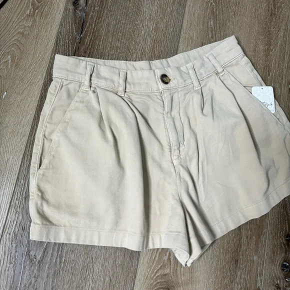 Free People Billie Chino Short