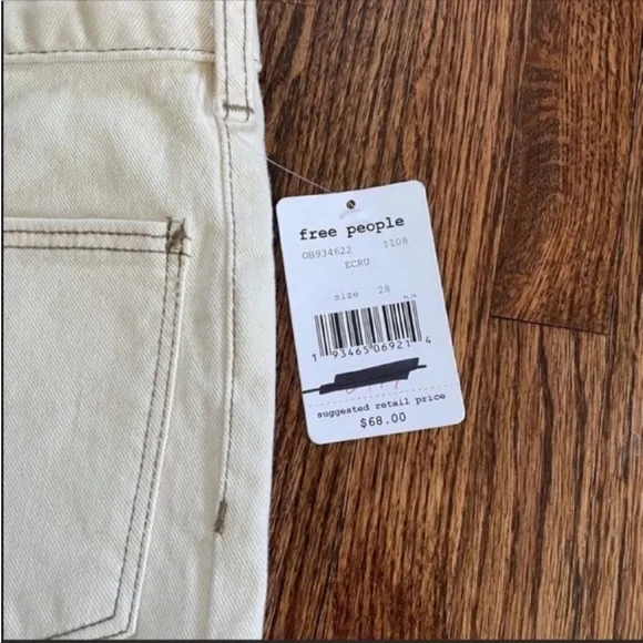 Free People Bridgette Shorts in Ecru NWT