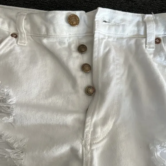 FREE People Maggie Mid-Rise White Distressed Shorts