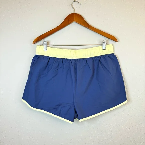Free People Movement Women’s Right Hook Boxer Atlantic Blue Shorts Size M NEW