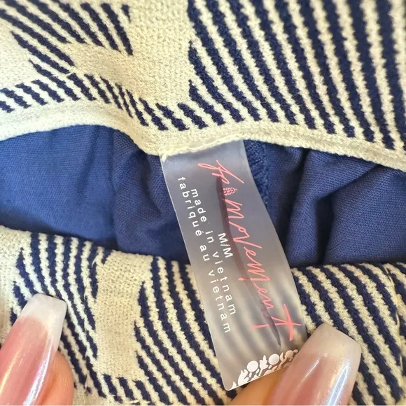Free People Movement Women’s Right Hook Boxer Atlantic Blue Shorts Size M NEW