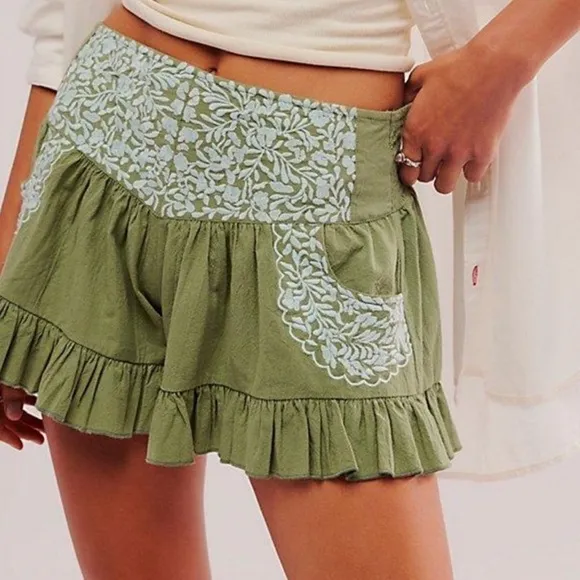 FREE PEOPLE ONE Mexico City Embroidered Ruffle Shorts NEW