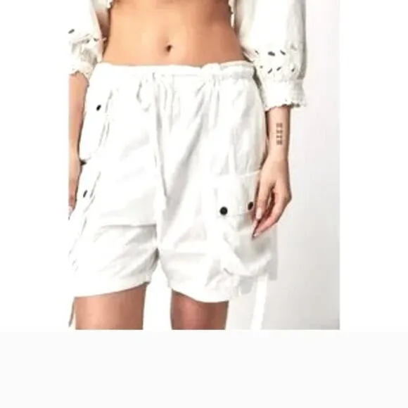 Free people parachute shorts sz medium  white