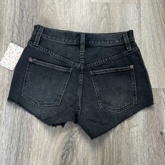 Free People Taliesin Washed Black Cut Off Shorts Size 25