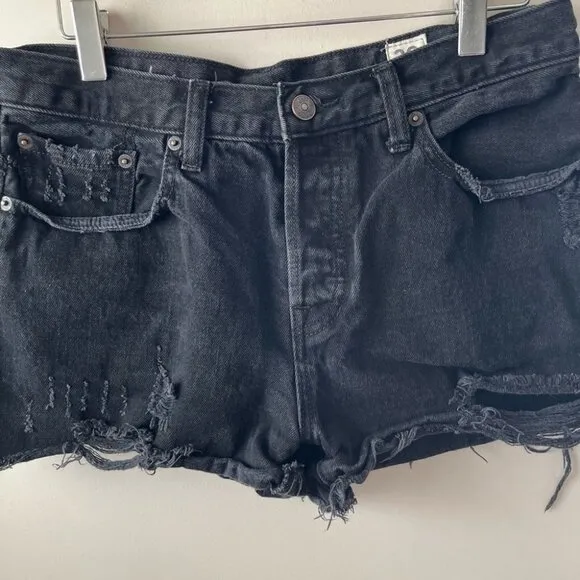Free People We The Free Black Denim Cutoff Distressed Women’s Shorts Size 29​