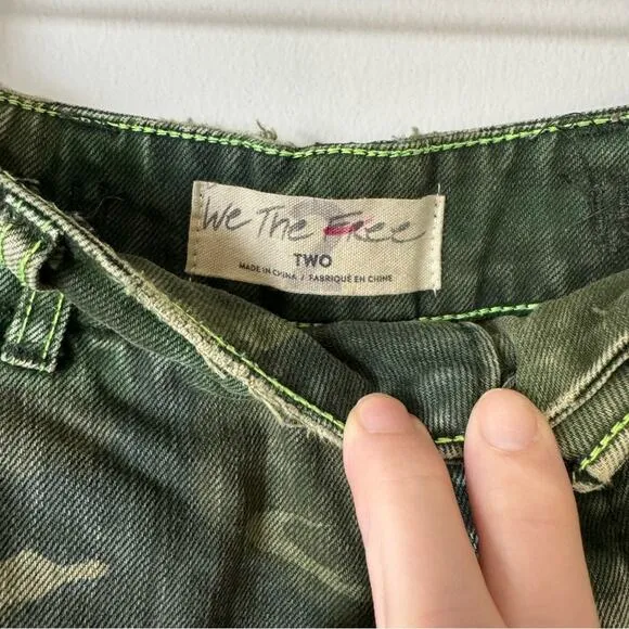 Free People We The Free Green Camo Commander Cut Off Denim Shorts 2