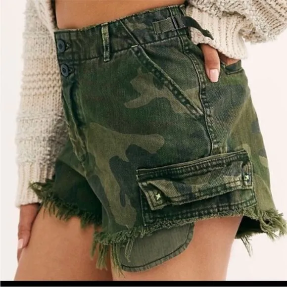 Free People We The Free Green Camo Commander Cut Off Denim Shorts 2