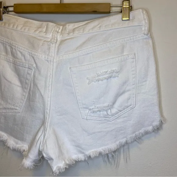 FREE PEOPLE We the Free Loving Good Vibrations Cutoff Denim Shorts White Sz 29