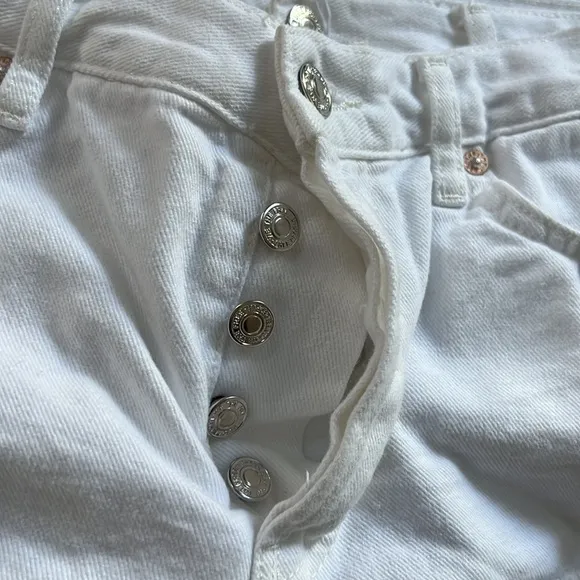 Free PeopleMaggie Mid Rise Frayed Hem Distressed Denim Shorts.