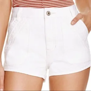 Free People White Sweet Surender Denim Shorts New Without Tag Size 27