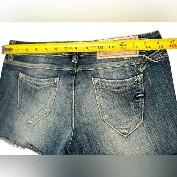 Gas Women’s Jean Shorts Italian Blue Denim Size 30
