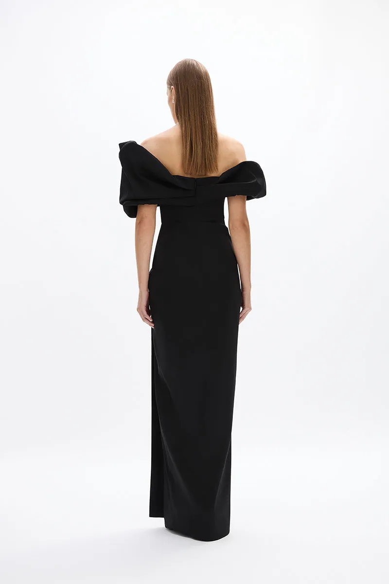 GIA GOWN