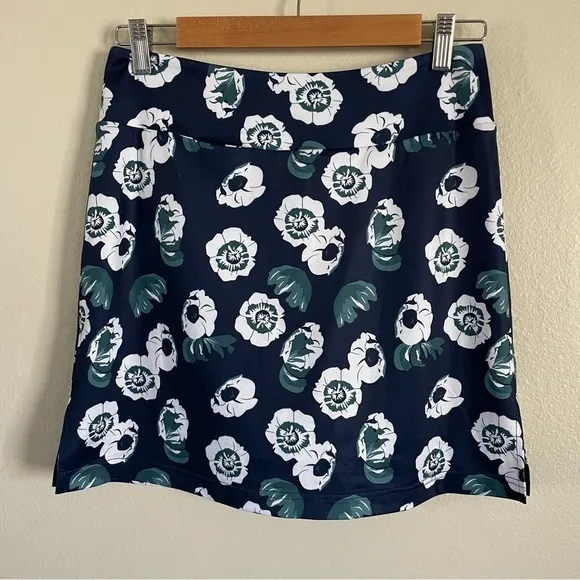 Golftini Night Moves Floral Print Golf Skort Navy Size Small NWT