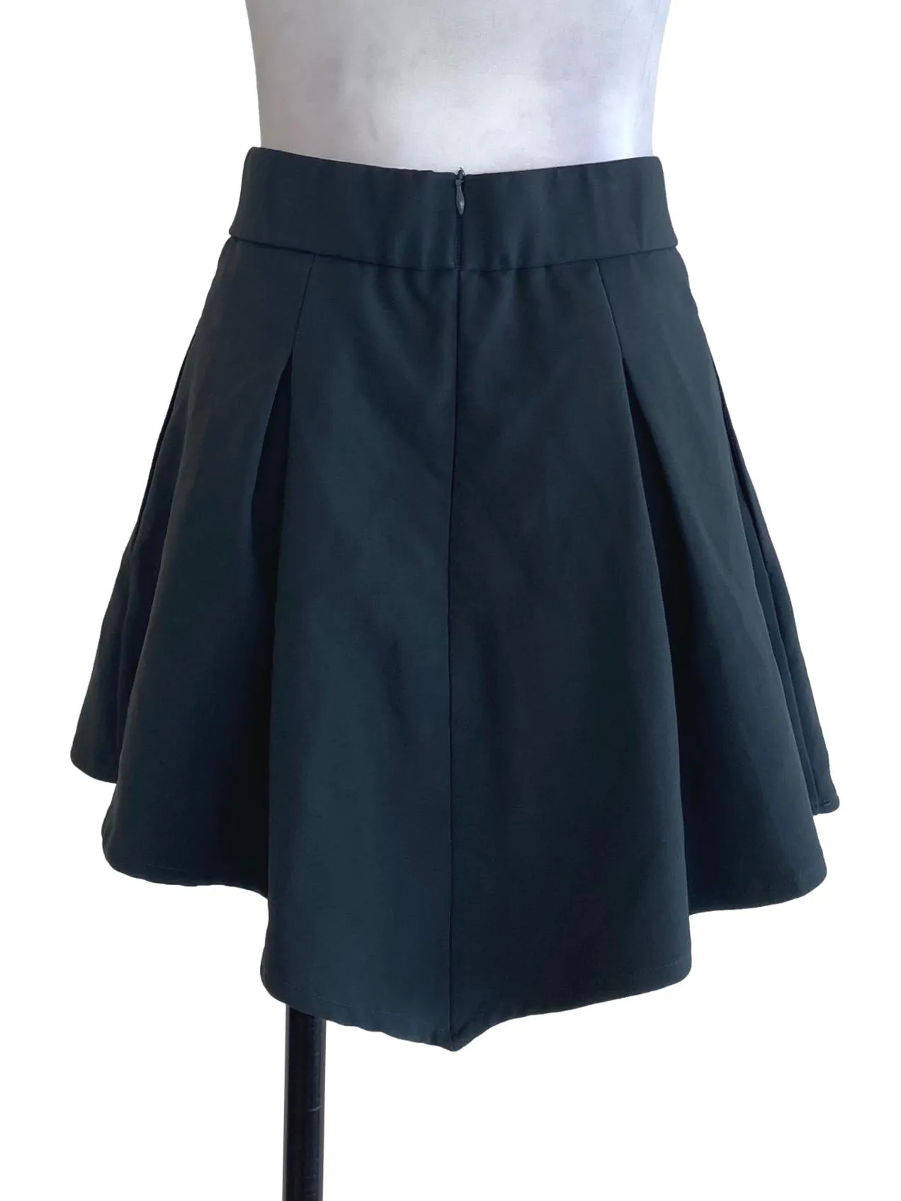 Grey Box Pleated Skirt