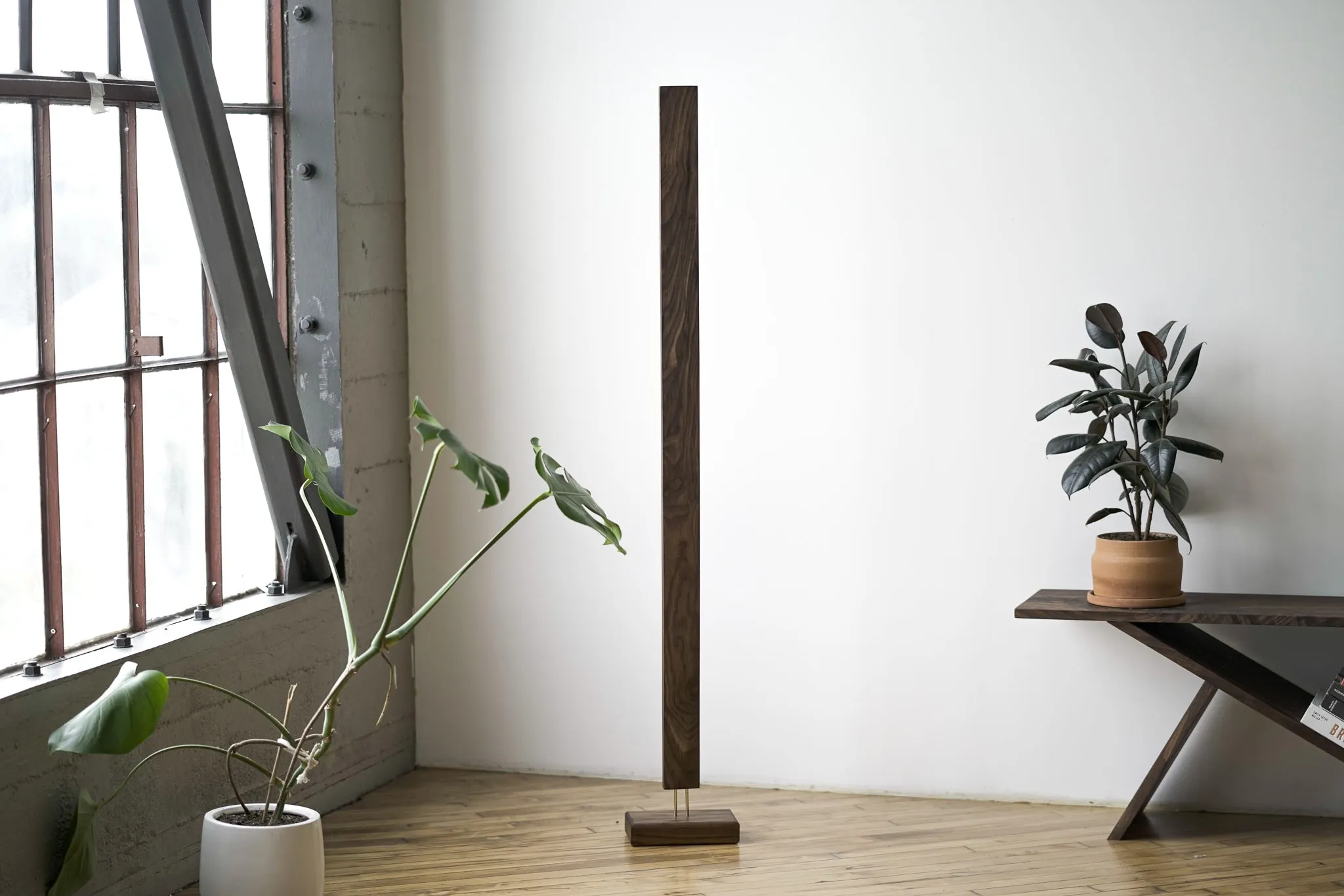 Hardwood LED Color Floor Lamp