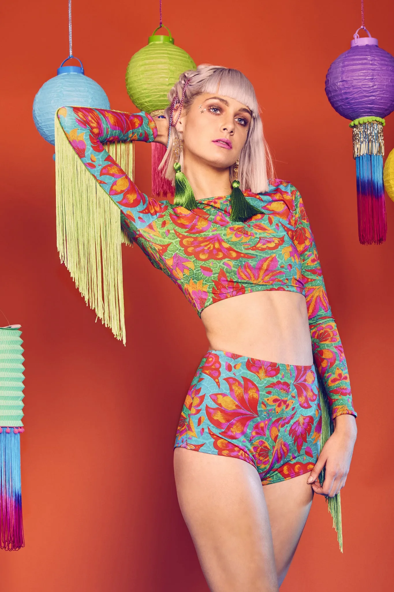 Hot Pants with Tropical Vendala Print